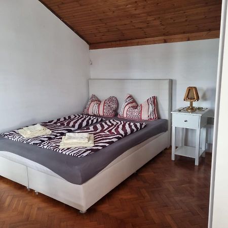 Apartmani Katarina Biograd Na Moru Luaran gambar